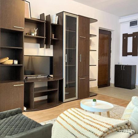 Lovely Apartment In A Quiet Area Cluj-Napoca Exterior foto
